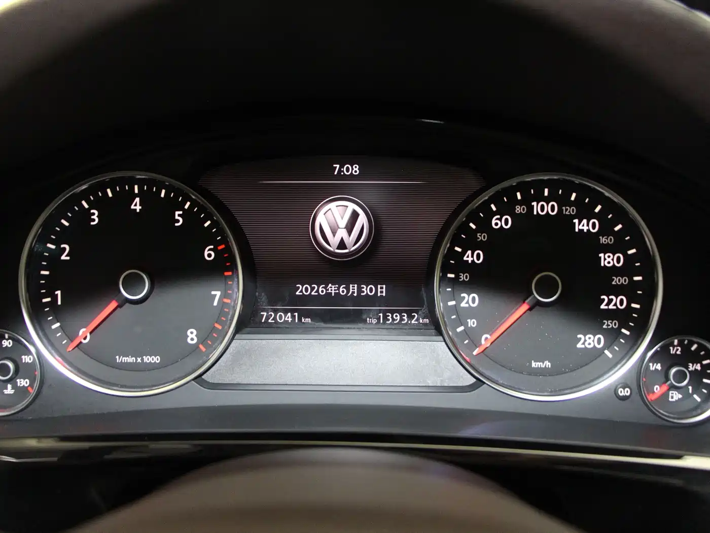  Volkswagen Touareg 2017 3.0TSI Explorer Edition 12