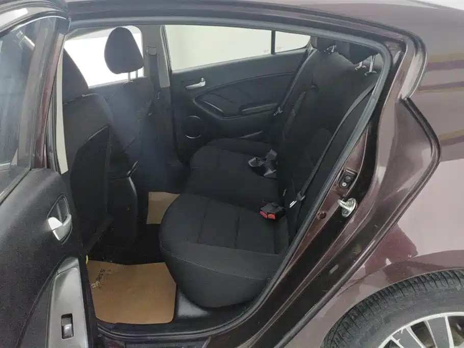 Kia K3 2013 1.6L Manual GLS фото 11