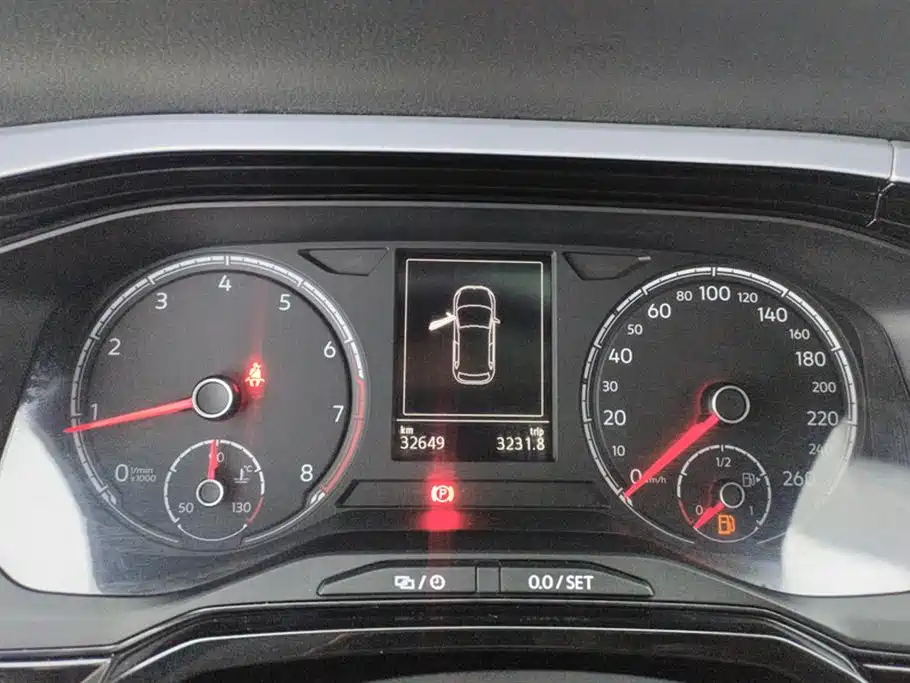 Volkswagen Polo 2021 Plus 1.5L Automatic Colorful Tech Edition фото 14