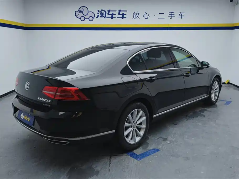Volkswagen Magotan 2019 330TSI DSG Leading China VI фото 3