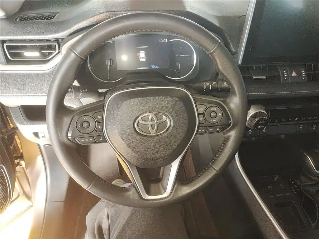Toyota RAV4 Rongfang 2022 2.0L CVT 2WD Trend Plus Edition фото 11