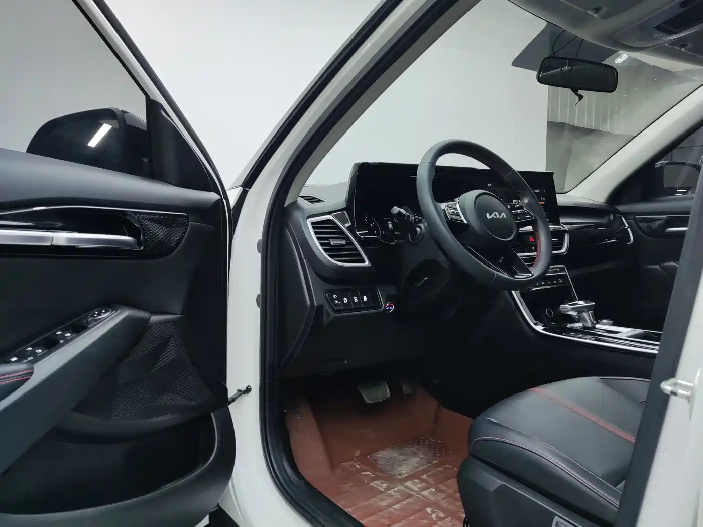 Kia KX3 Smart Run 2021 1.5L CVT Fashion Edition фото 15