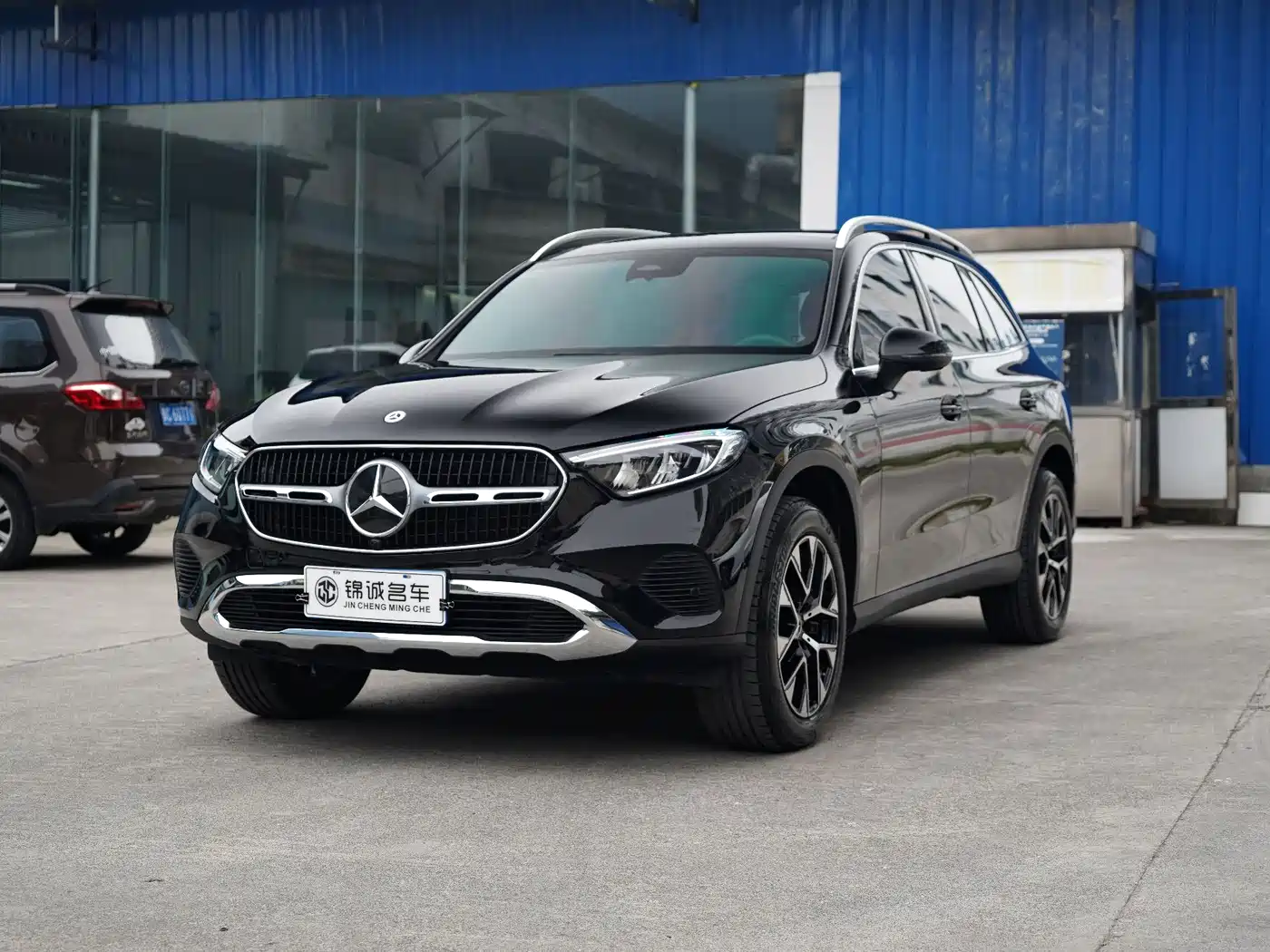 Mercedes-Benz GLC 2023 GLC 260 L 4MATIC Sport 5-seater