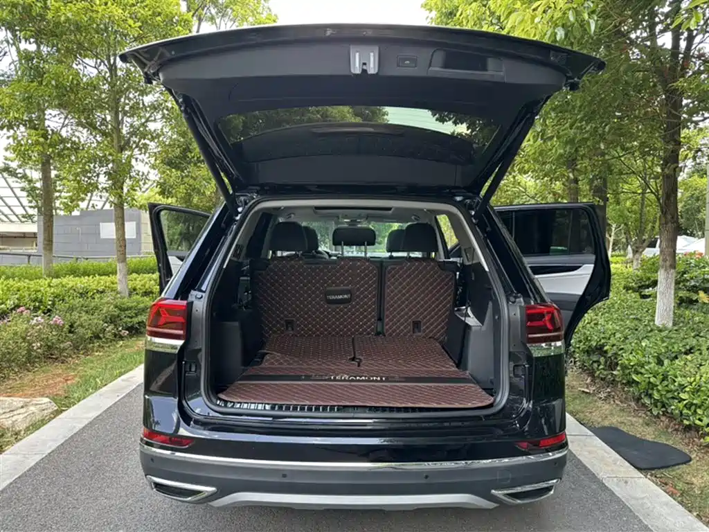 Volkswagen Teramont 2022 380TSI 4MOTION Premium Luxury фото 18