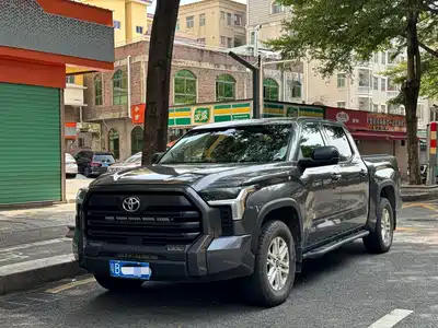 Toyota Tundra