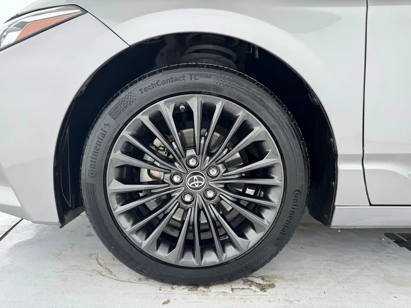 Toyota Avalon 2019 2.0L XLE Premium Edition (China VI) фото 16