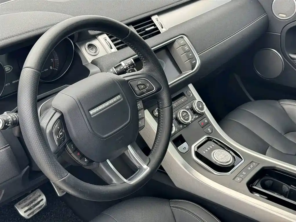 Land Rover Range Rover Evoque 2015 2.0T 5-Door Dynamic Edition фото 13