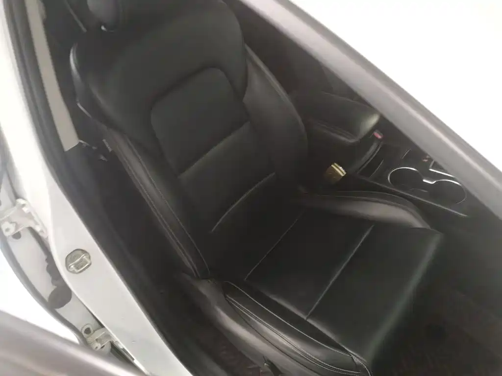 Kia KX5 2016 2016 Model 1.6T Automatic 2WD DLX
