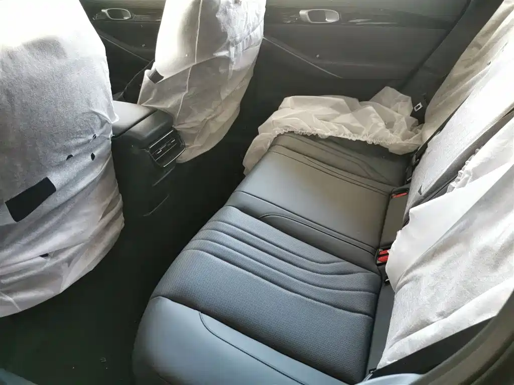 Geely Galaxy Galaxy E5 2026 530km Voyager Edition фото 17