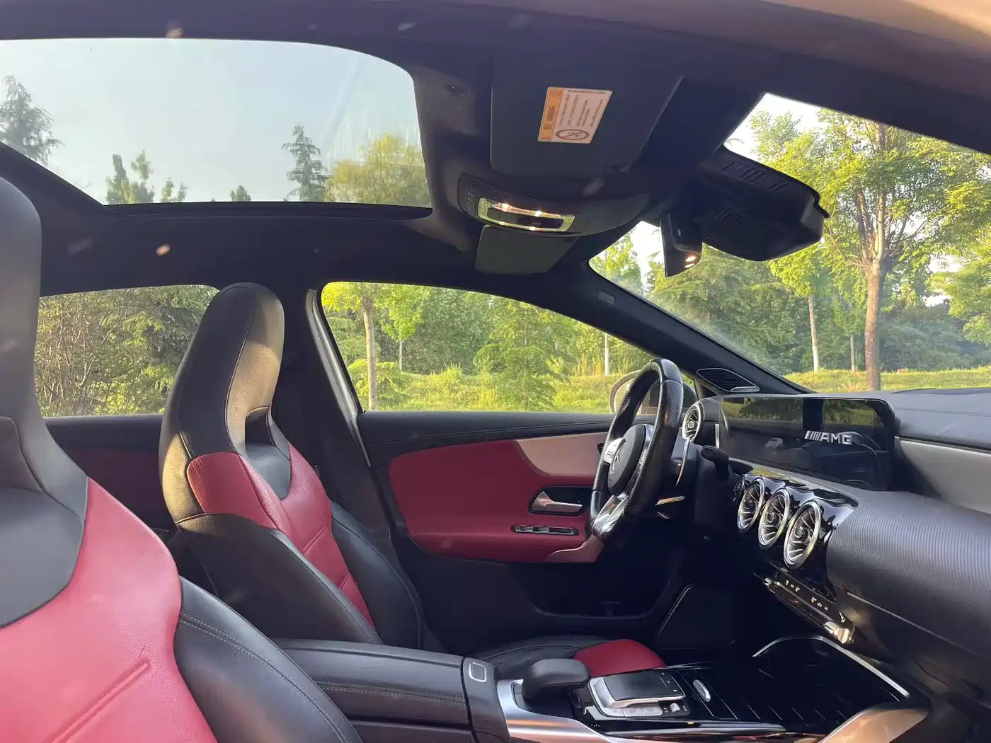 Mercedes-Benz A-Class AMG (Import) 2020 AMG A 35 4MATIC фото 7