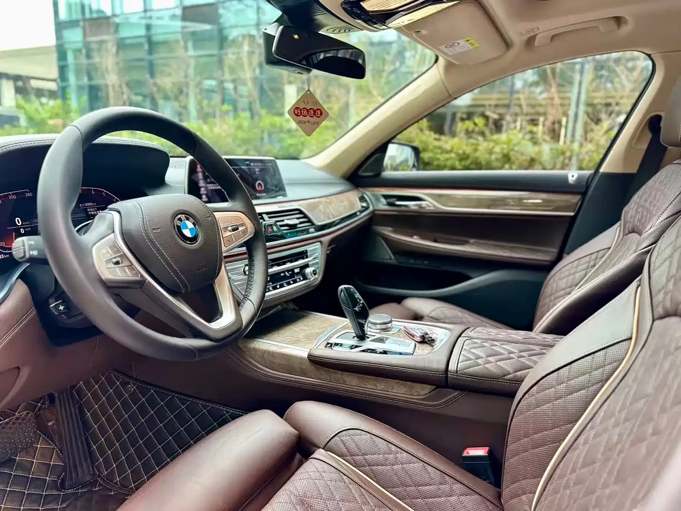 BMW 7 Series 2019 740Li Leading Luxury Package фото 5