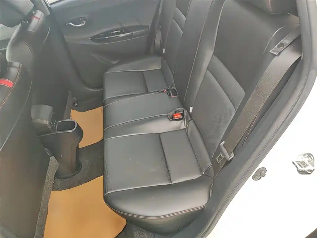 Toyota YARiS L Zhi Xuan 2022 Zhi Xuan X 1.5L CVT Luxury PLUS Edition фото 17