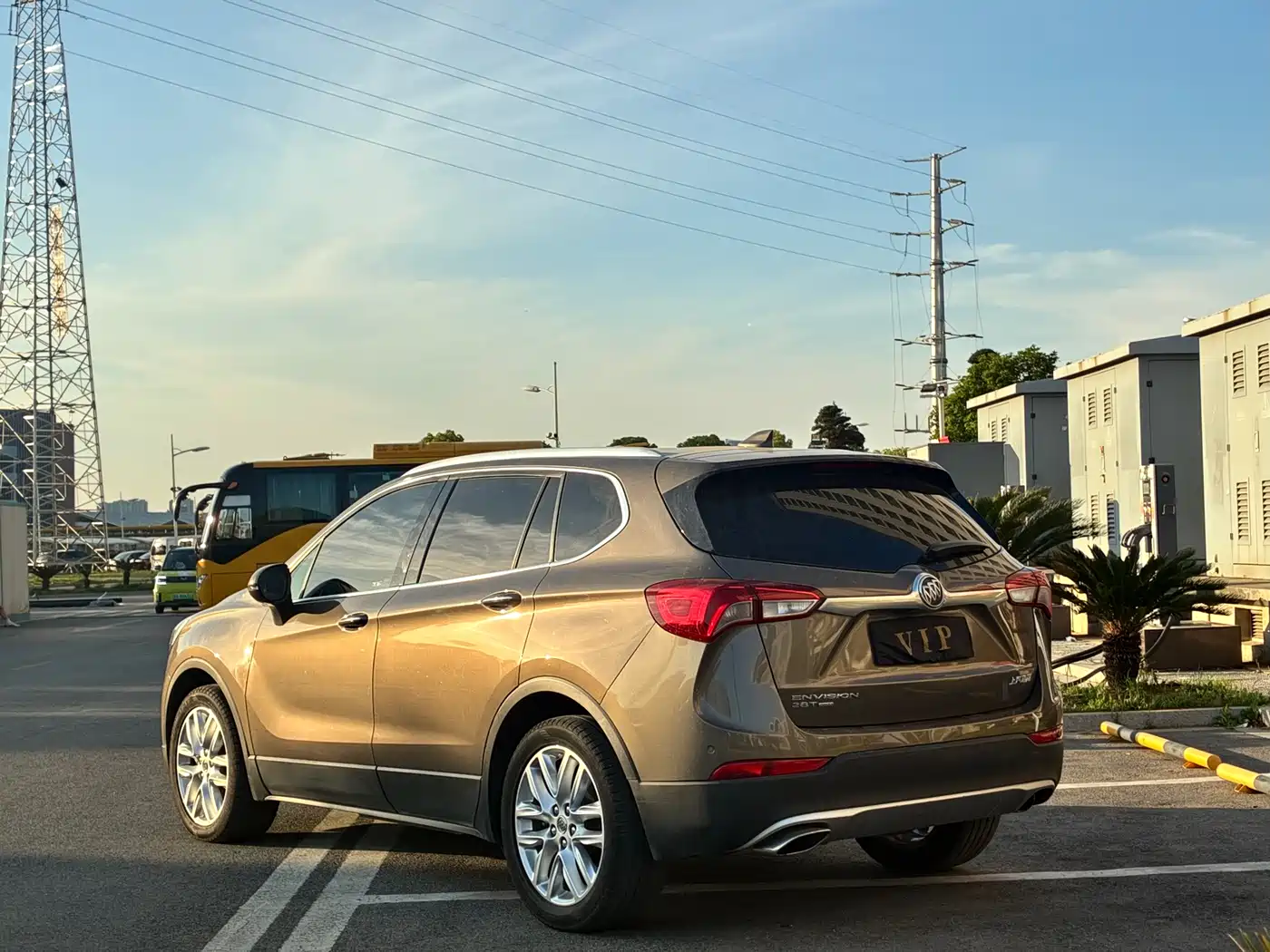 Buick Envision Plus 2019 28T 4WD All-round Sports Flagship Type China V фото 5