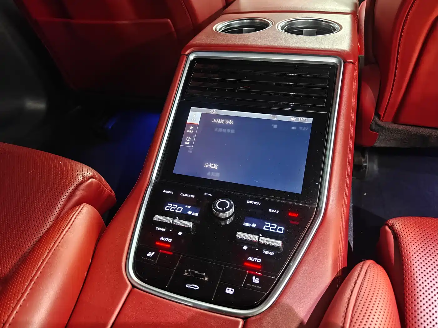 Porsche Panamera 2017 Panamera 4 Executive Long Wheelbase 3.0T фото 17