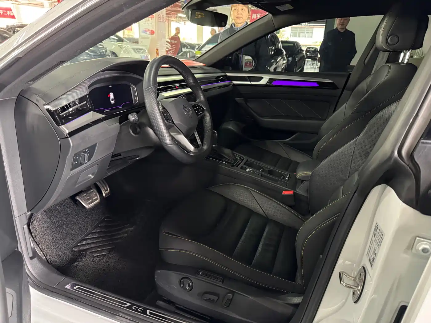 Volkswagen FAW-Volkswagen CC 2024 380TSI Eye-catching Edition фото 4