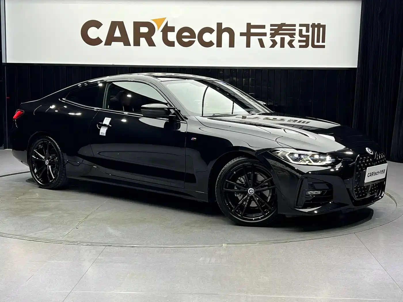 BMW 4 Series 2023 425i M Sport Shadowline Package фото 2