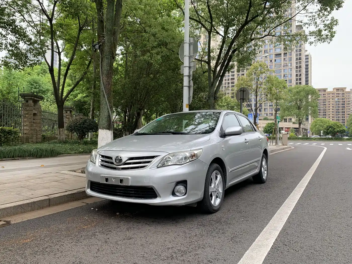 Toyota Corolla 2011 Model 1.8L CVT GLX-i