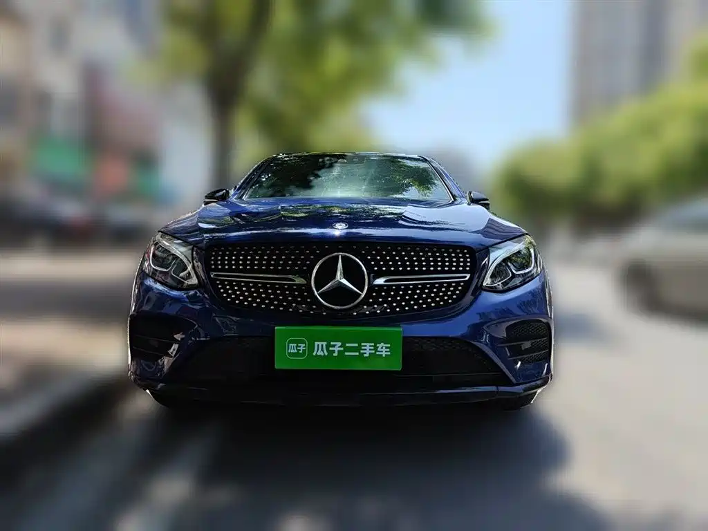 Mercedes-Benz GLC Coupe 2017 GLC 260 4MATIC Coupe SUV фото 24