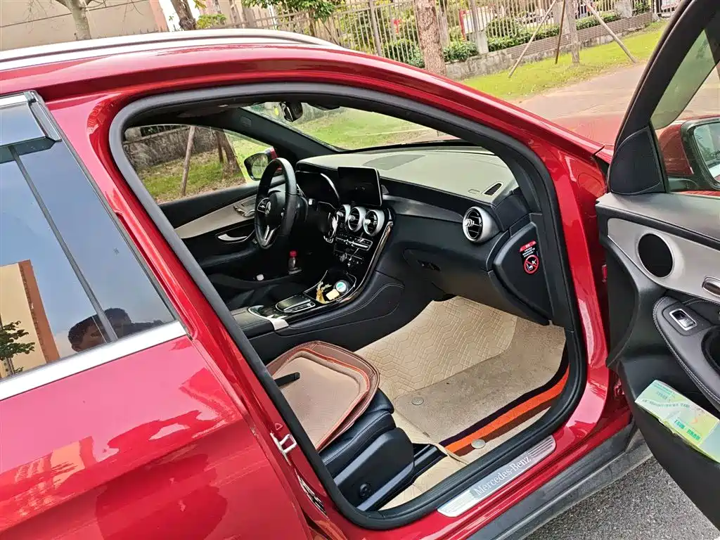 Mercedes-Benz GLC 2020 Facelift GLC 260 L 4MATIC Dynamic фото 22