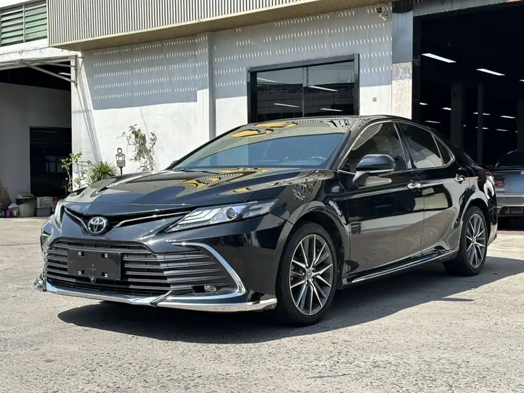 Toyota Camry 2023 2.5G Luxury Edition