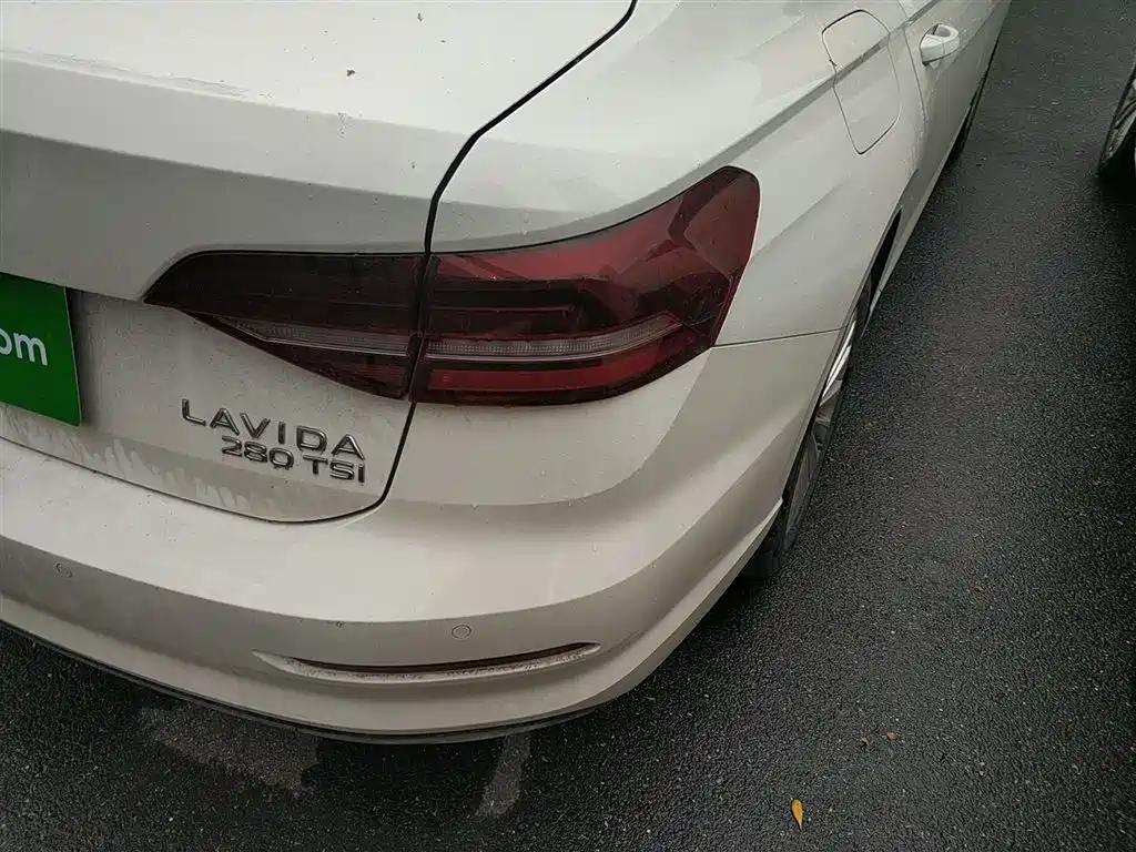 Volkswagen Lavida 2021 280TSI DSG Comfort Edition фото 8