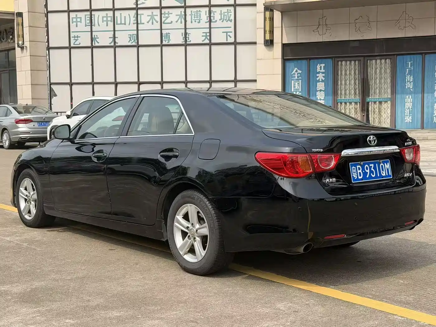 Toyota Reiz 2010 2.5V Elegance Elite Edition фото 6