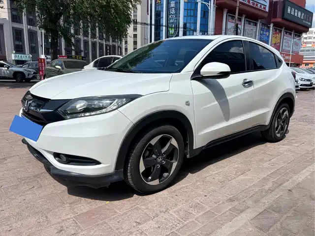 Honda Vezel 2017 1.8L CVT 2WD Pioneer