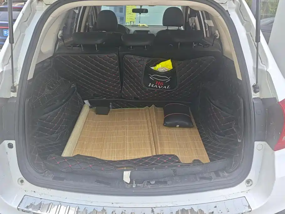 Photo 4 - Haval H6