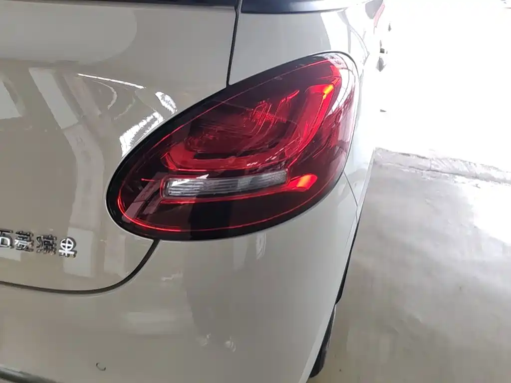 Wuling Motors Wuling Bingo 2023 2023 Model 203km Lite Enjoyment Edition