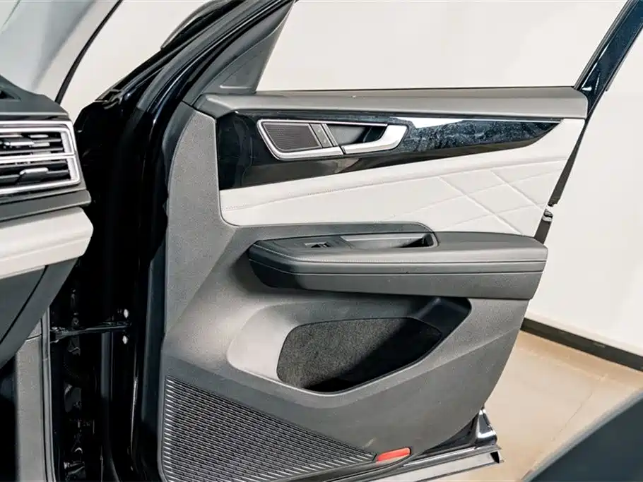 Volkswagen Teramont 2023 380TSI AWD Premium Luxury Edition фото 14