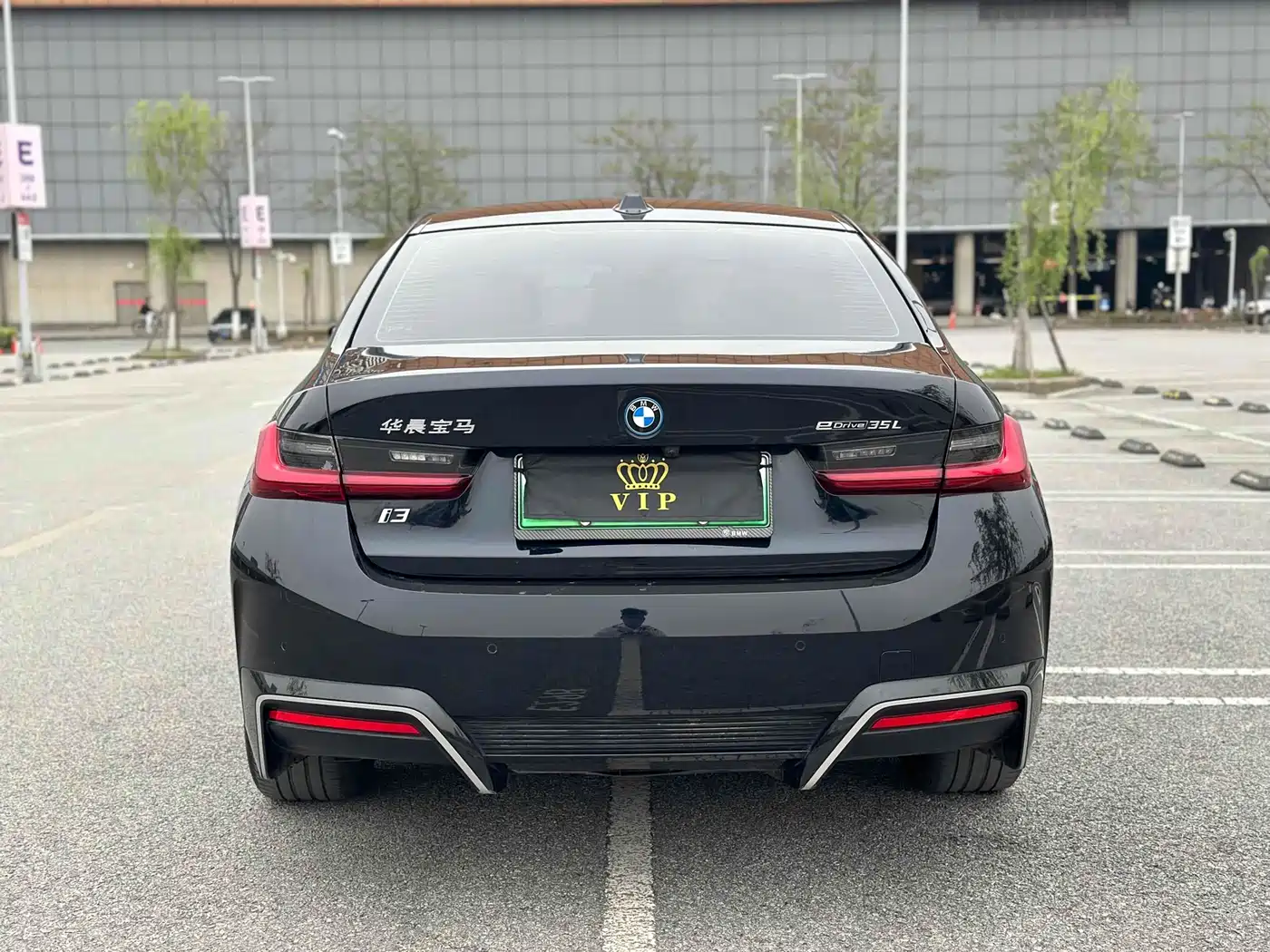 BMW i3 2022 eDrive 35 L фото 8