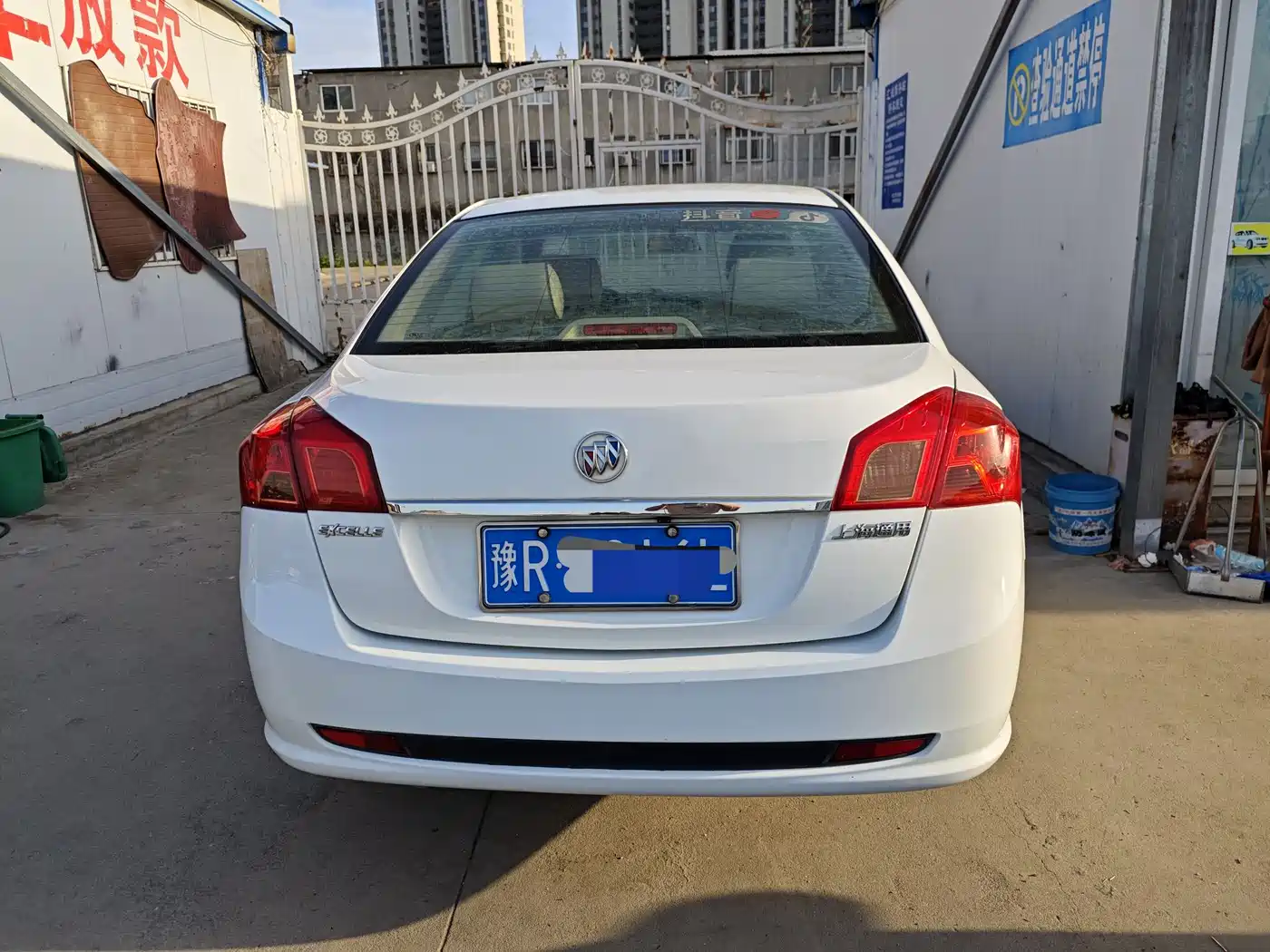 Buick Excelle 2015 1.5L Manual Classic фото 8