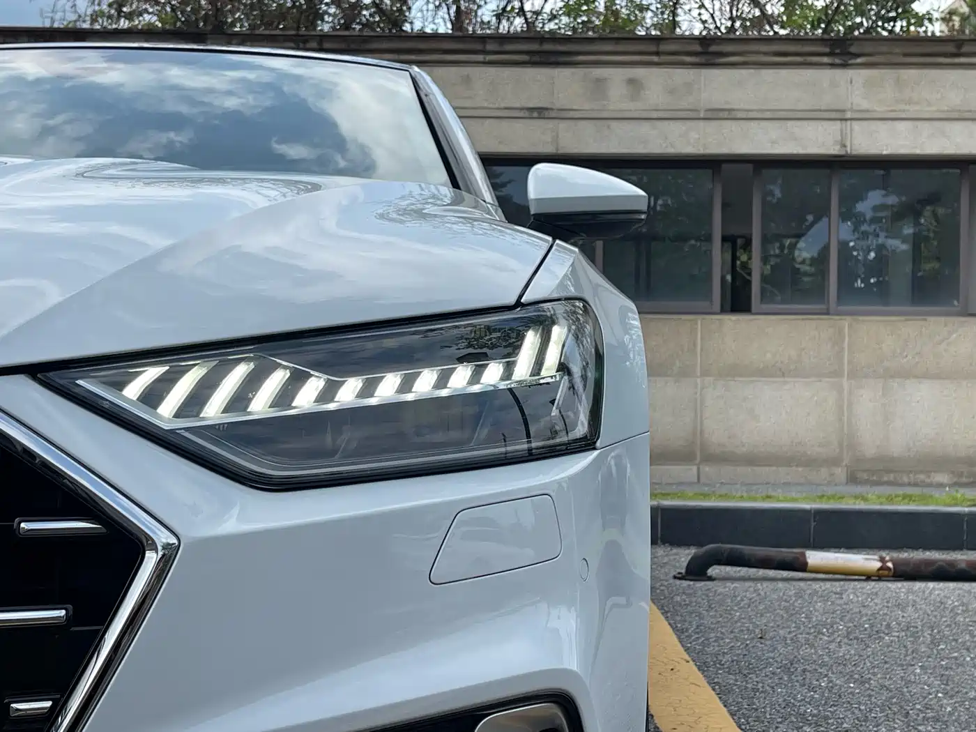 Audi A7L 2022 45 TFSI quattro S-line Paladin фото 8