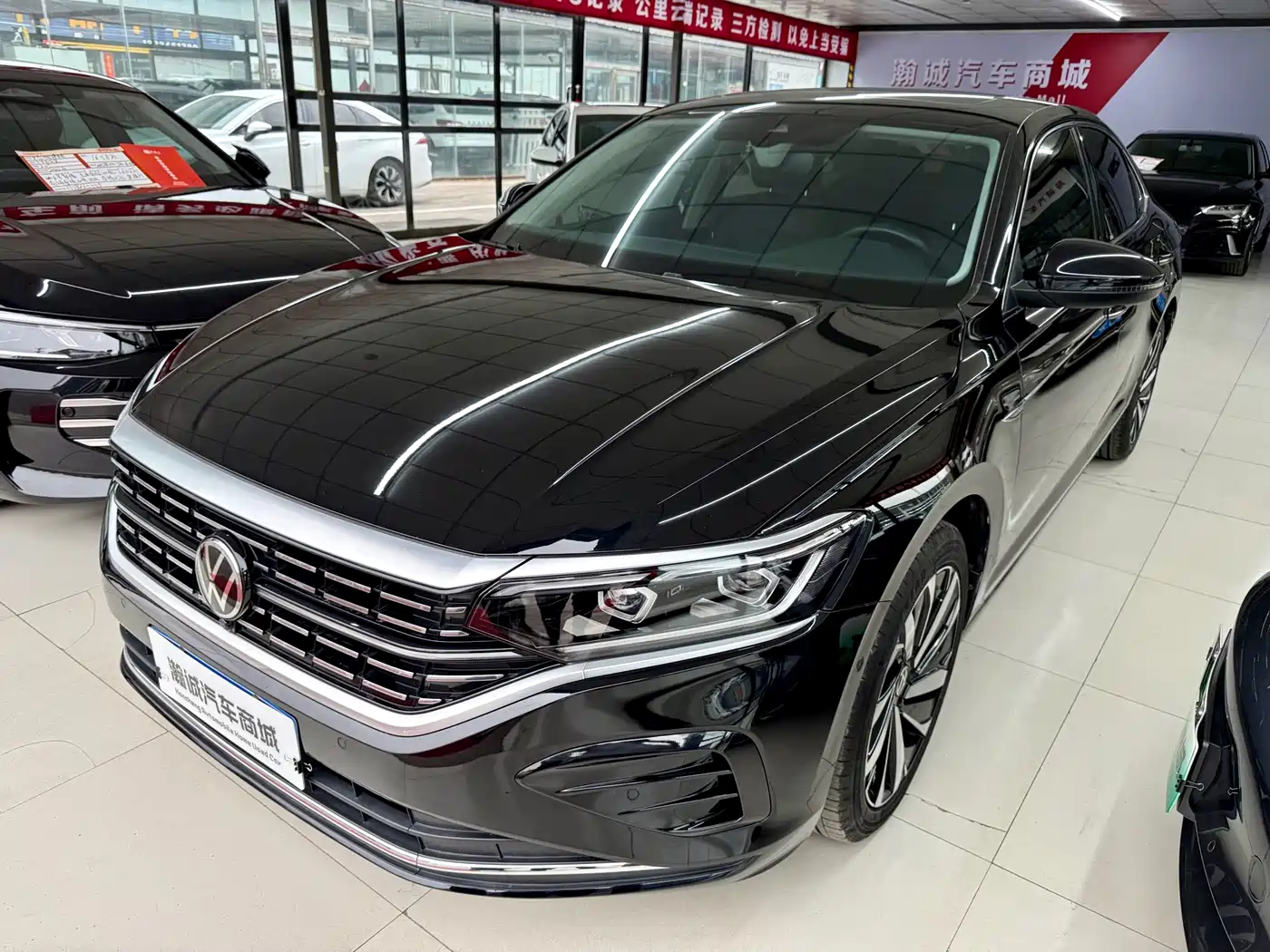 Volkswagen Passat 2023 330TSI Luxury Edition