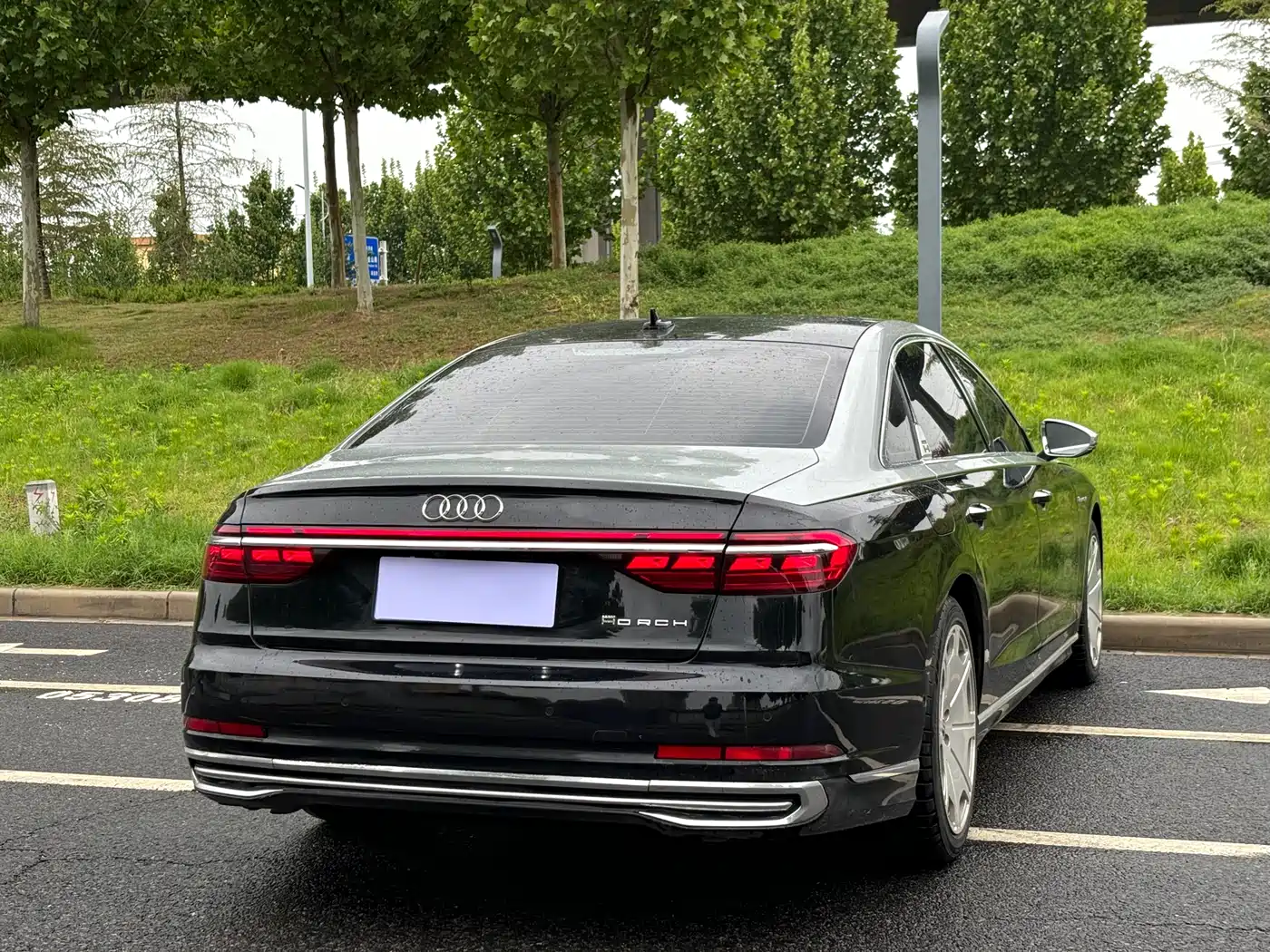 Audi A8 2023 A8L 50 TFSI quattro Exclusive фото 9