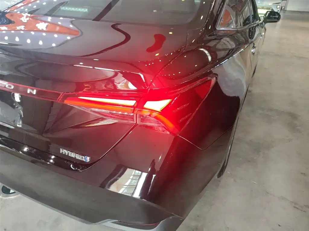 Toyota Avalon 2019 Hybrid 2.5L Luxury Edition China VI фото 8