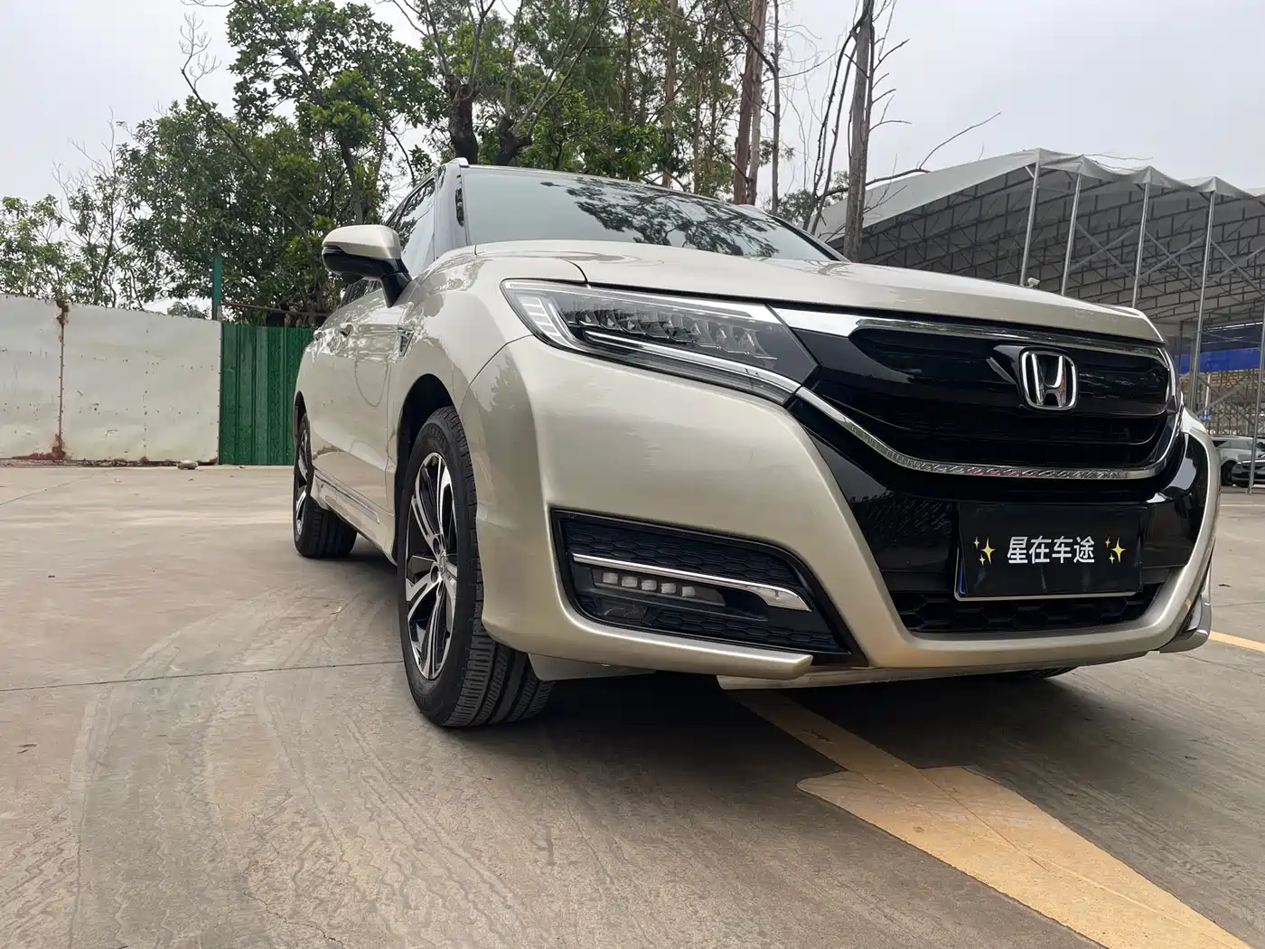 Honda UR-V 2017 2017 370TURBO 2WD Premium Edition China V