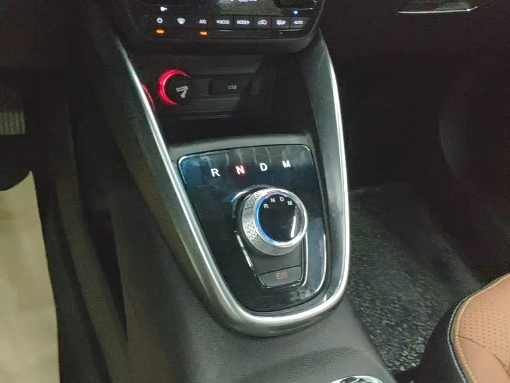 Baojun 510 2017 2017 1.5L Auto Luxury