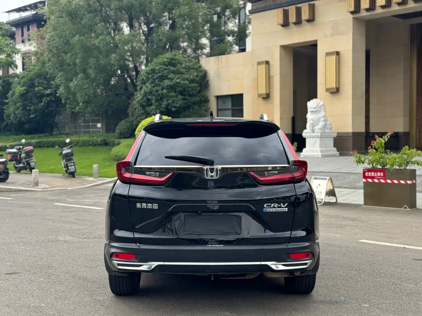 Фото 16 - Honda CR-V