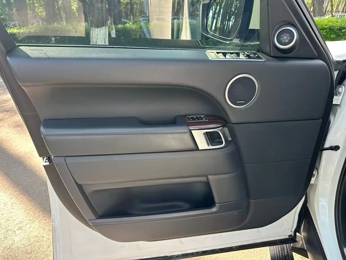 Фото 22 - Land Rover Range Rover