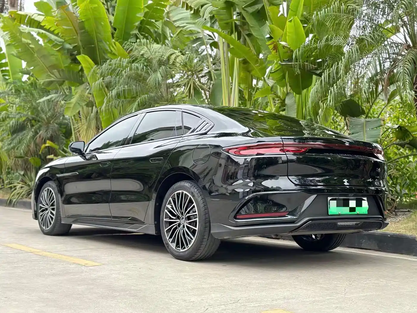 BYD HAN