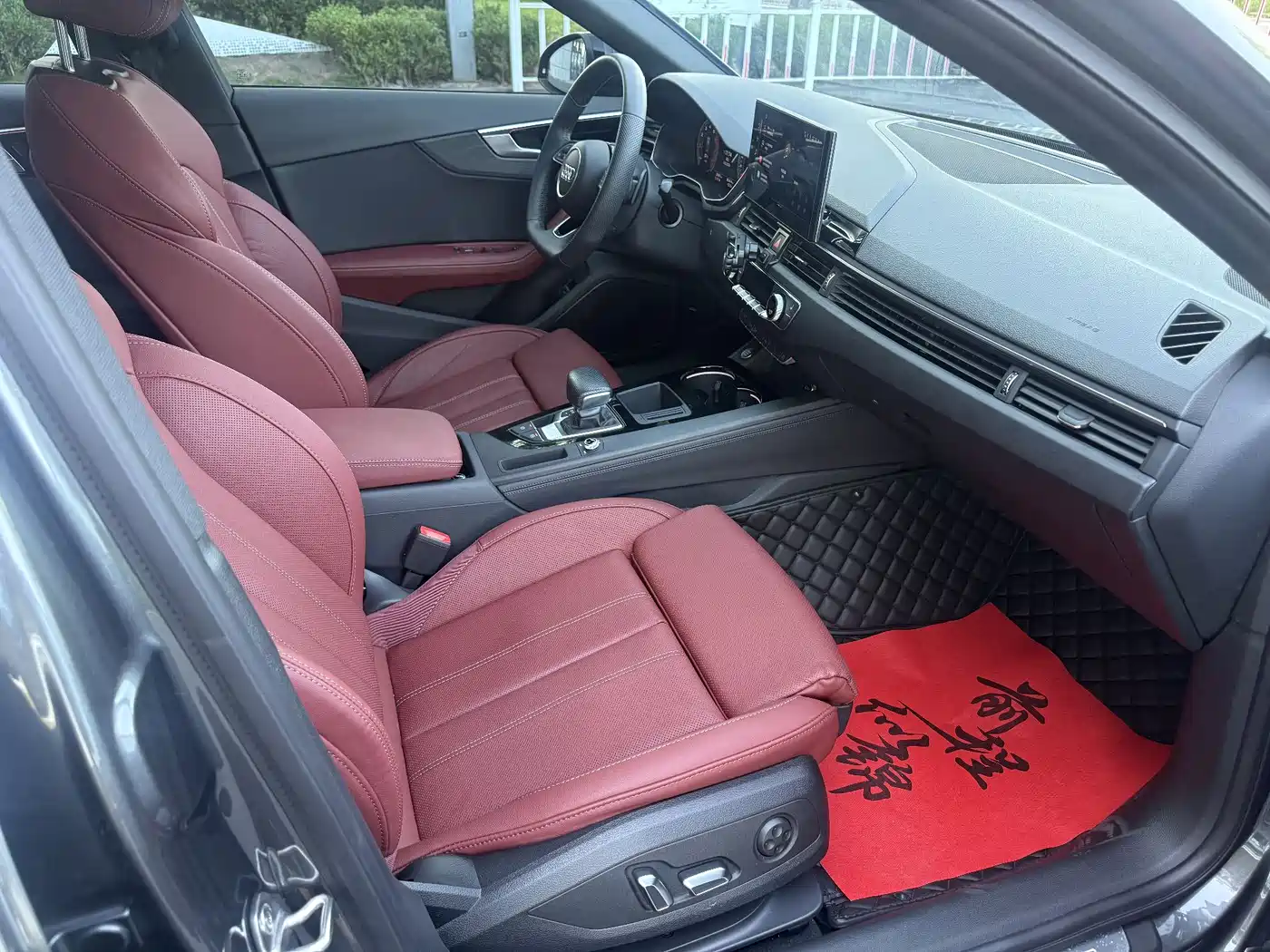 Audi A4L 2024 40 TFSI Luxury Dynamic фото 12