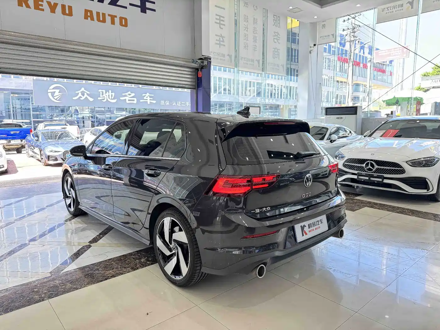Volkswagen Golf GTI 2025 2023 380TSI DSG GTI