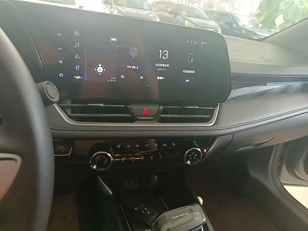 CHEVROLET CRUZE