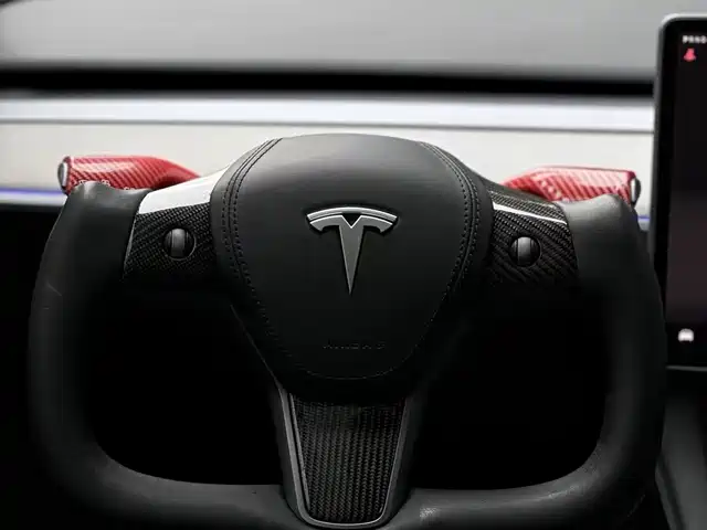 Tesla Model Y 2023 Rear-Wheel Drive Edition — фото 5