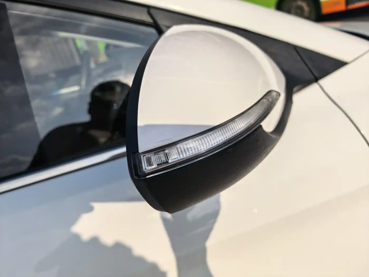 Hyundai Elantra 2018 1.6L Automatic 15th Anniversary Special Edition фото 16