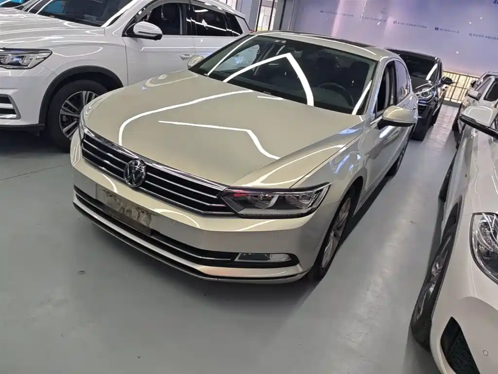 Volkswagen Magotan 2018 330TSI DSG Luxury