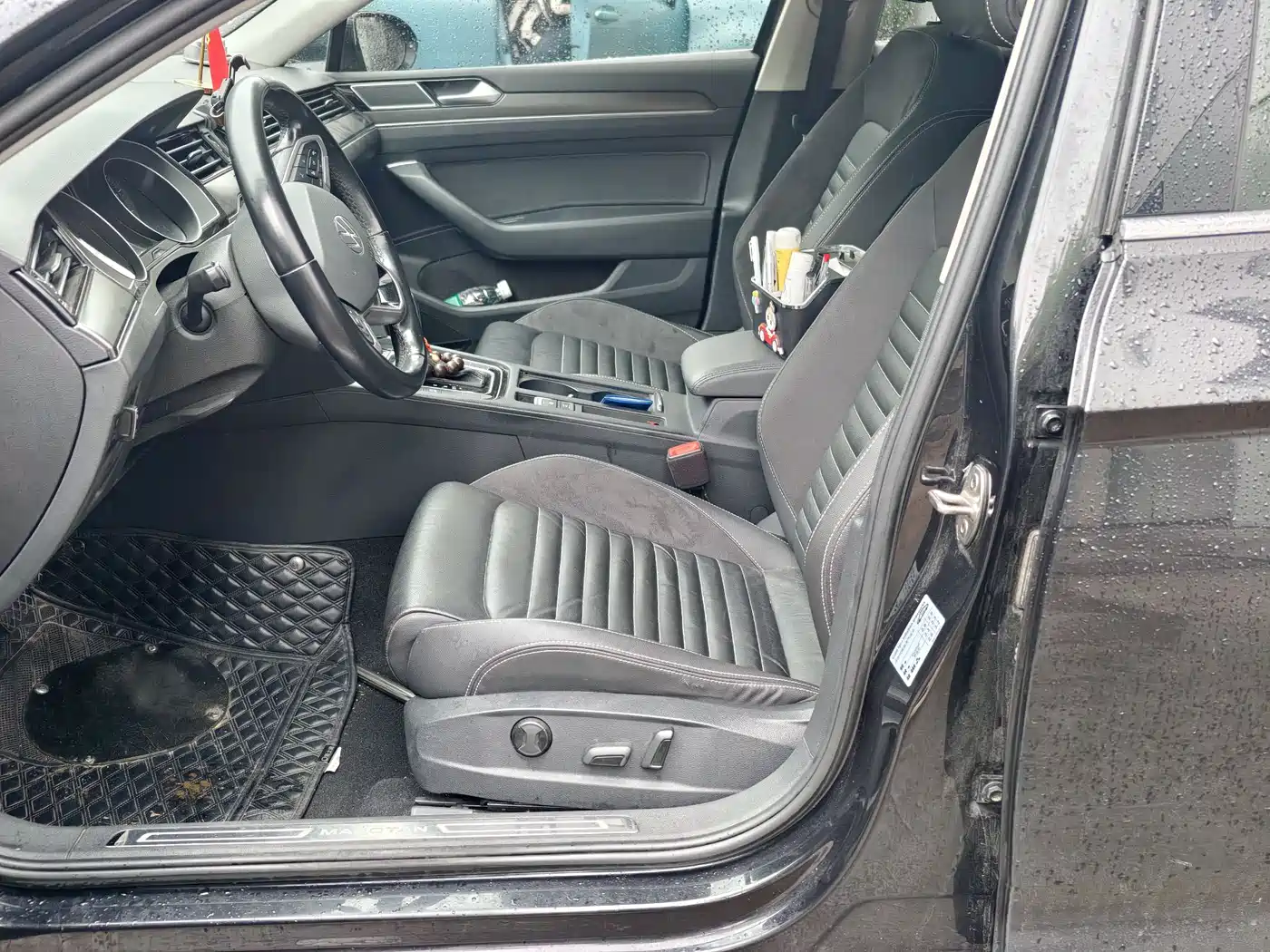 Volkswagen Magotan 2020 330TSI DSG Leading фото 10