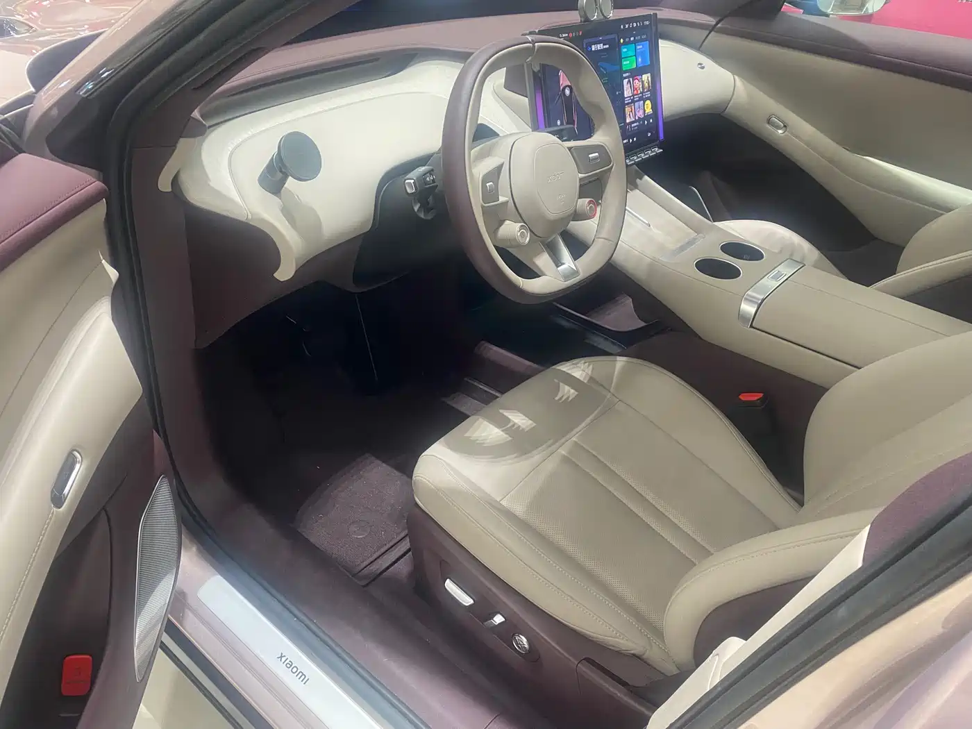 Xiaomi Auto Xiaomi YU7 2025 Extended Range RWD Edition фото 3