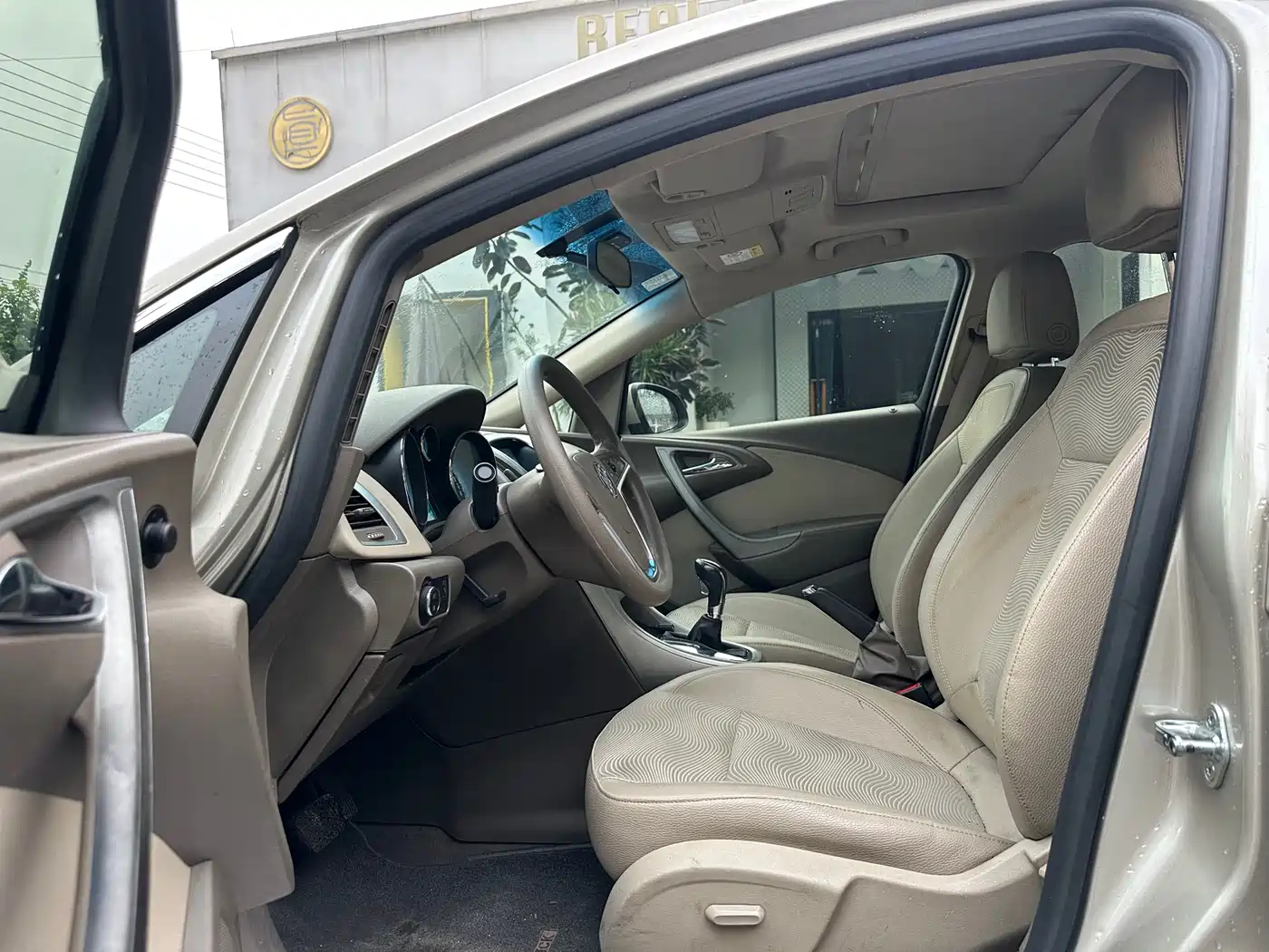 Buick Excelle 2013 GT 1.6L Automatic Fashion Edition фото 10